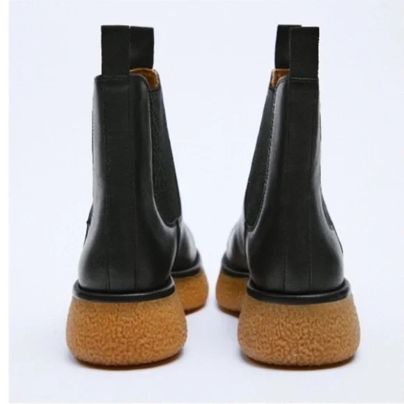 Zara Flat Leather Ankle Boots Black Size US 8 - Picture 4 of 7